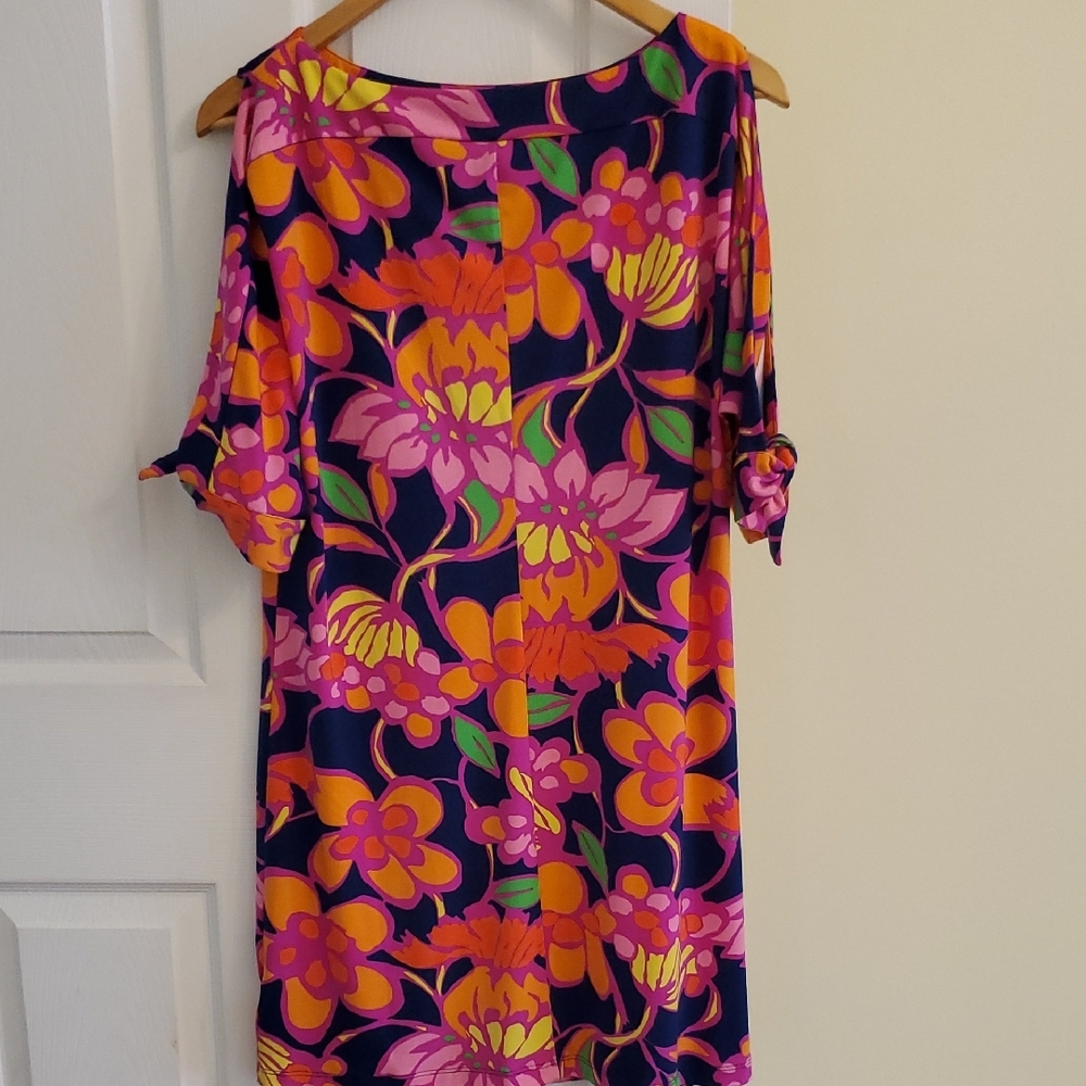 EUC Trina Turk Mini Strech Knit Tie Sleeve Dress Size M - Picture 2 of 8